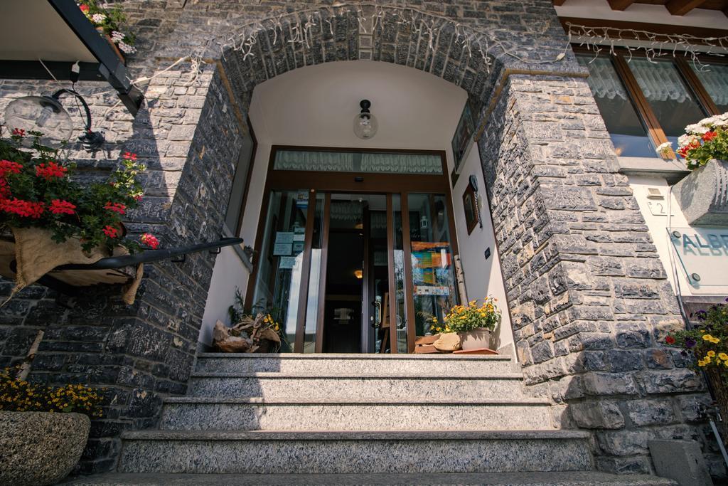 Fuipiano Valle Imagna Albergo Moderno & Spa מראה חיצוני תמונה